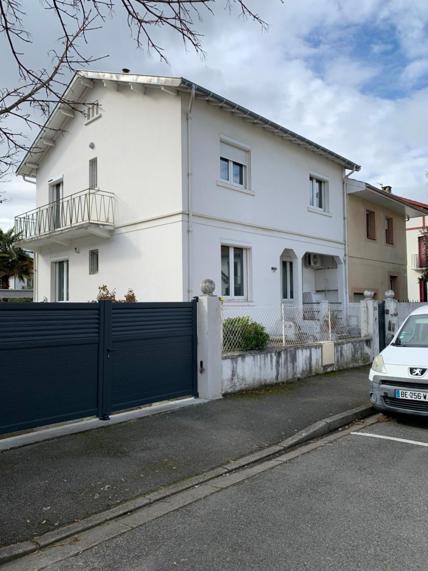 Chez Line Et Francis Lägenhet Tarbes Exteriör bild